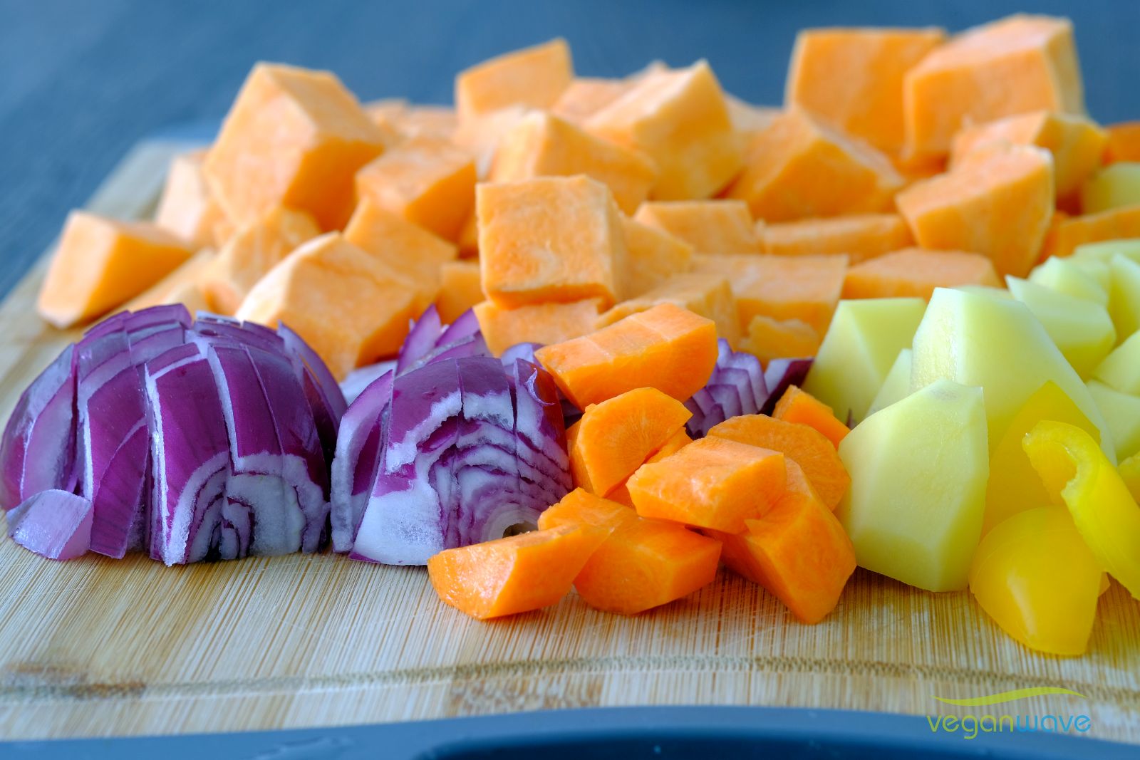 Veganer Eintopf mit Erdnuss