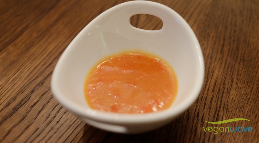 Tomaten-Mango-Chilli Dip
