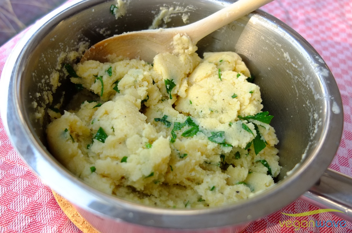 Teig Grießklößchen