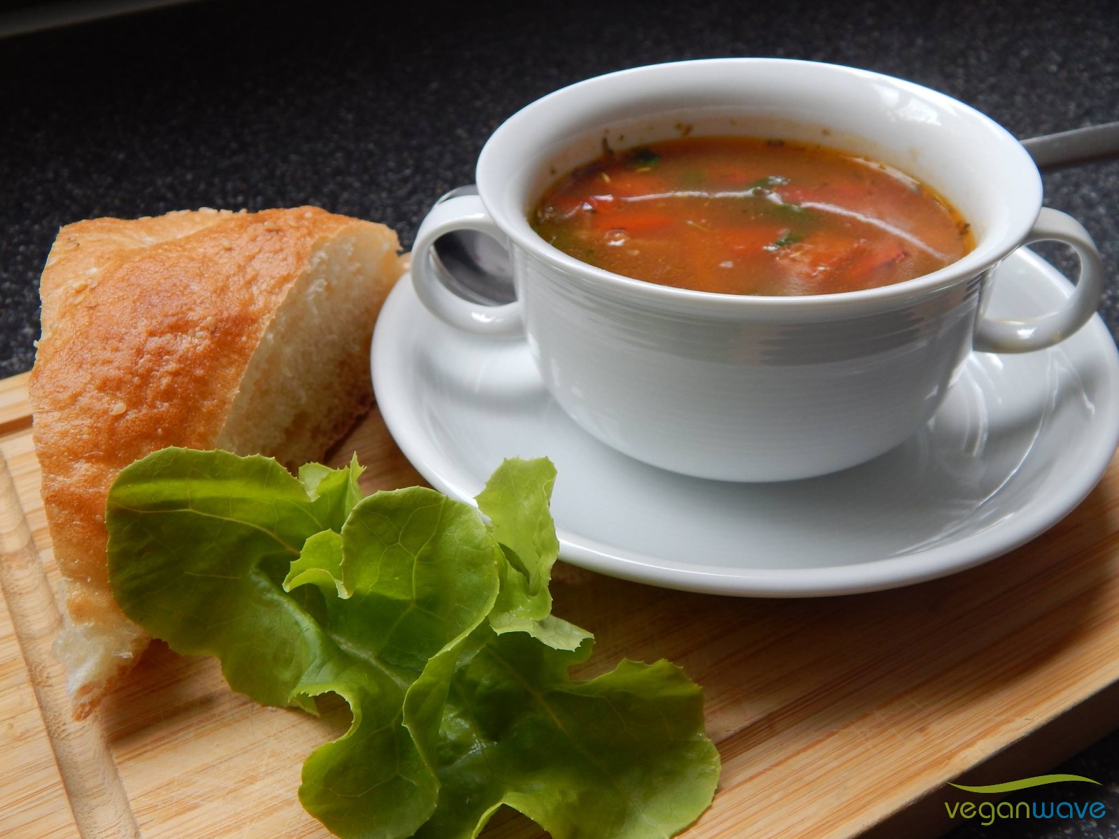 Veurige Nudelsuppe - veganwave