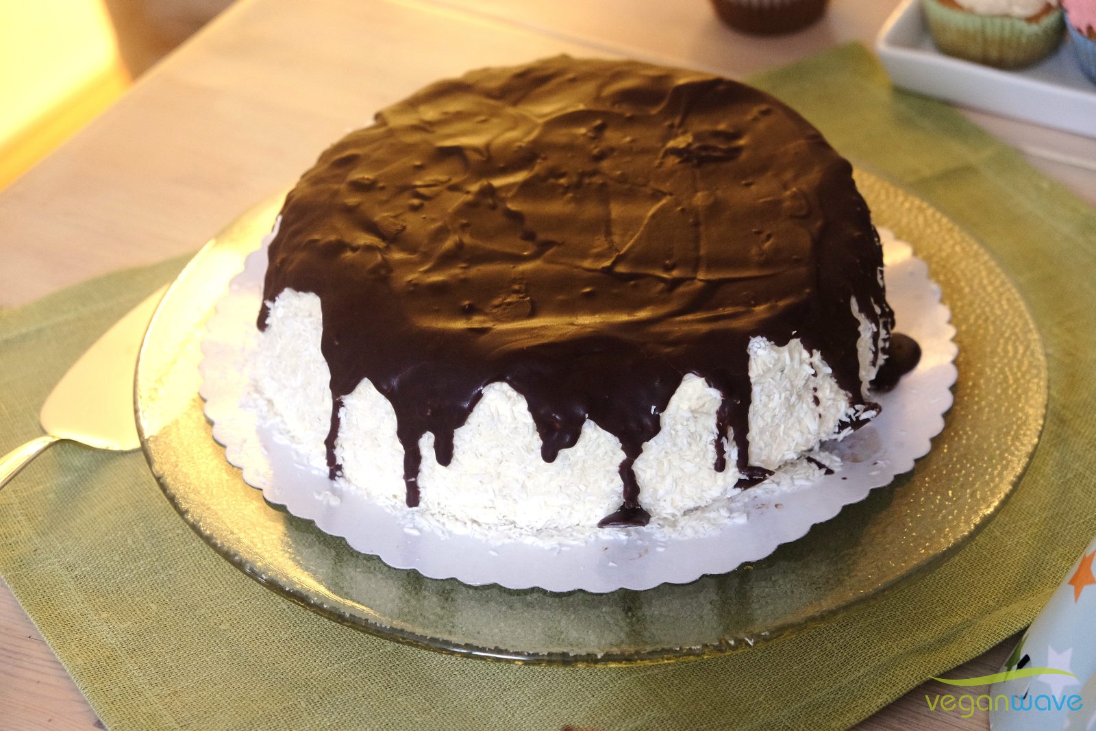Kokos-Buttercreme-Torte von Veganalina