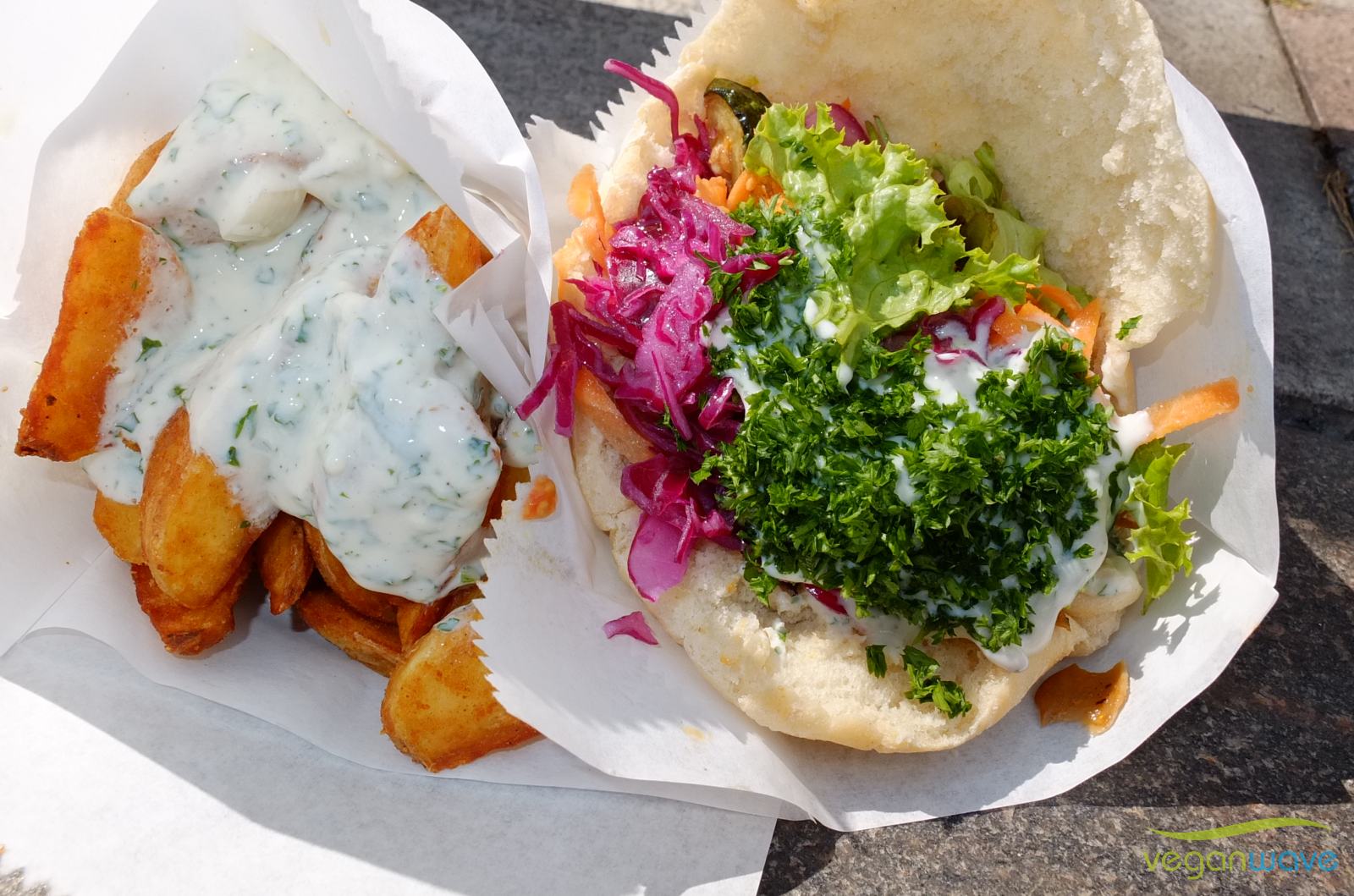 VSD 2014 Dortmund - Wedges und "Döner" (das "Fleisch" ist ganz unten drin) - frisch und lecker