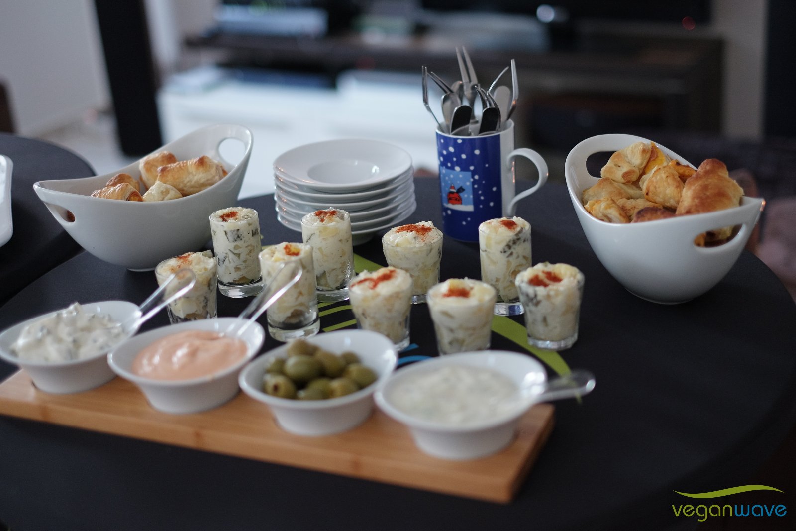 Dips & Co