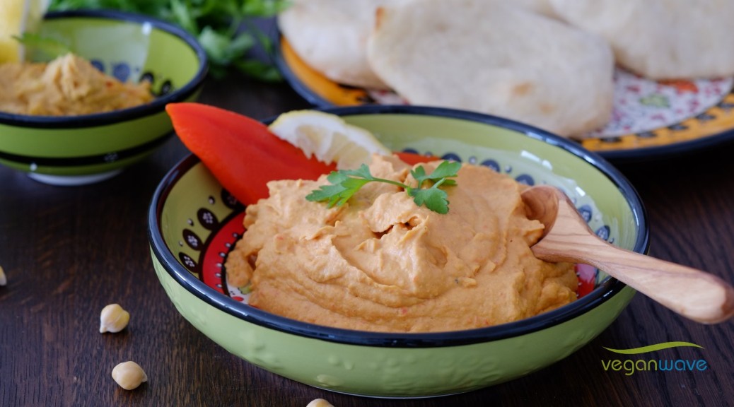 Veganes pikantes Hummus