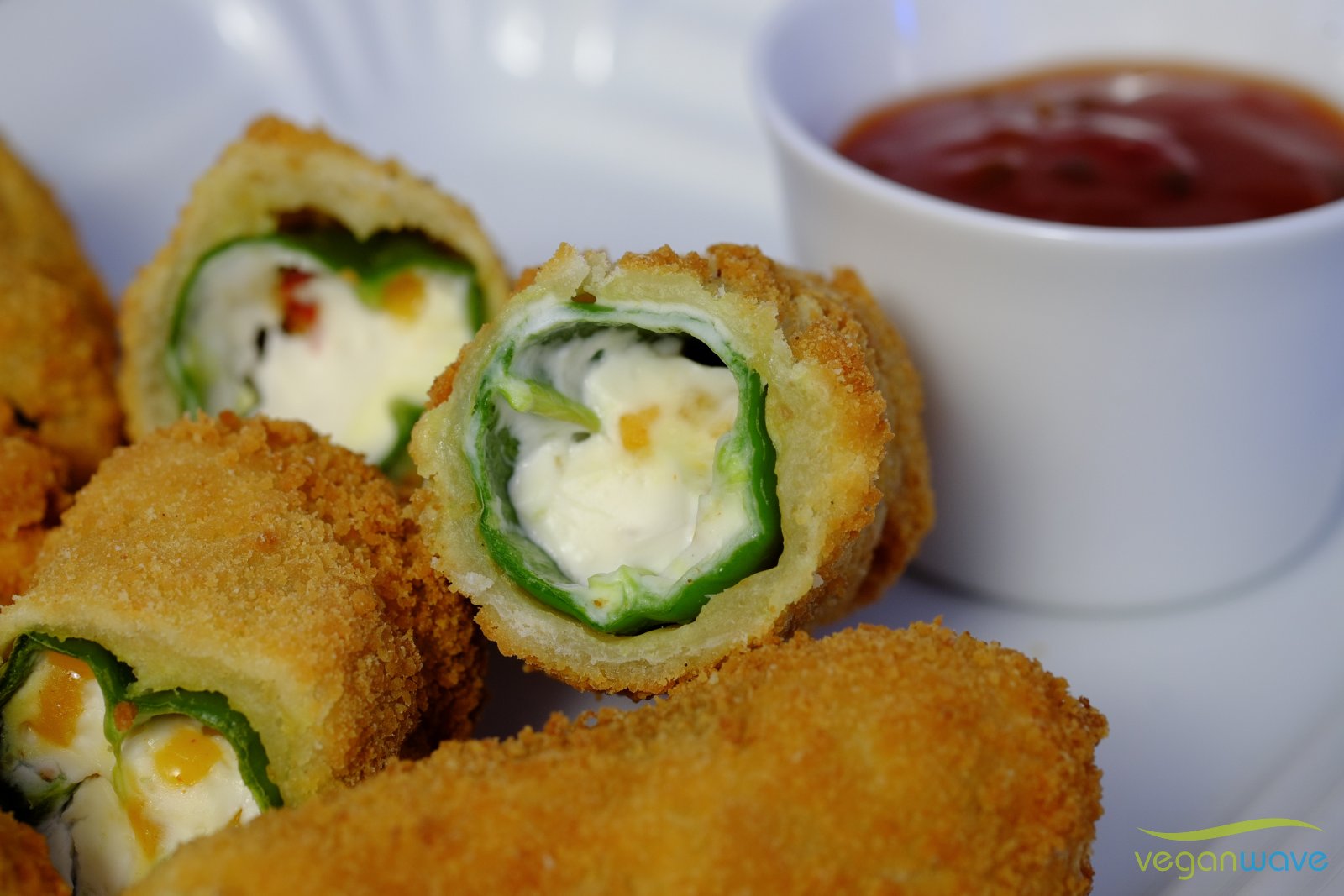 Vegane Chili Cheese Poppers