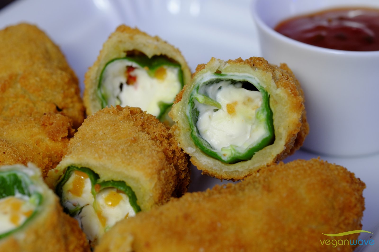Vegane Chili Cheese Poppers