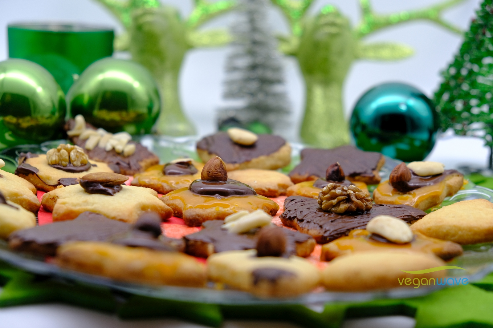Einfache vegane Weihnachtsplätzchen - veganwave