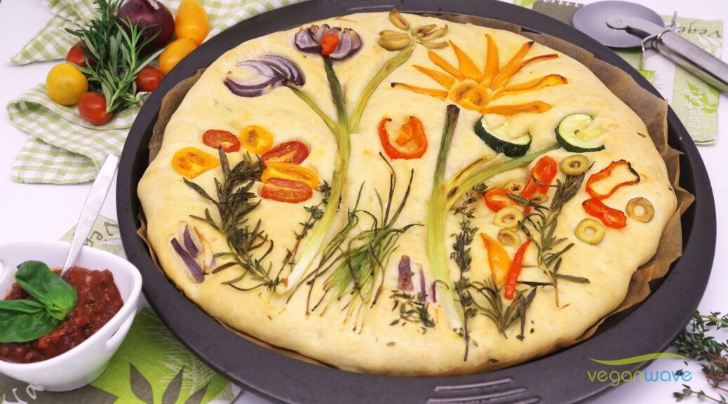 Vegane Foccacia Blumenwiese